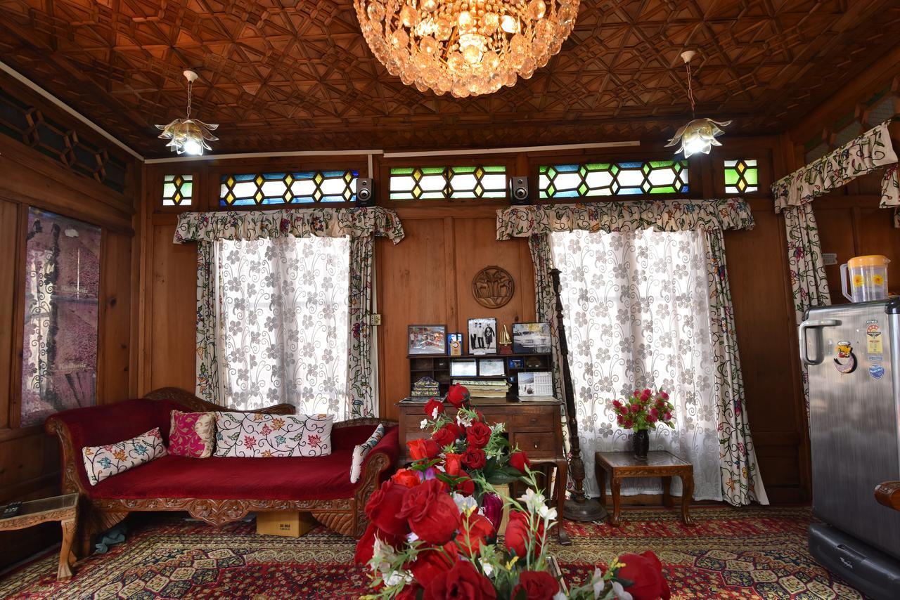 Lake Palace Group Of House Boats Srīnagar Zewnętrze zdjęcie
