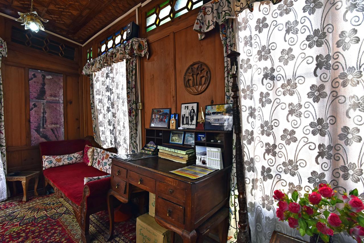 Lake Palace Group Of House Boats Srīnagar Zewnętrze zdjęcie
