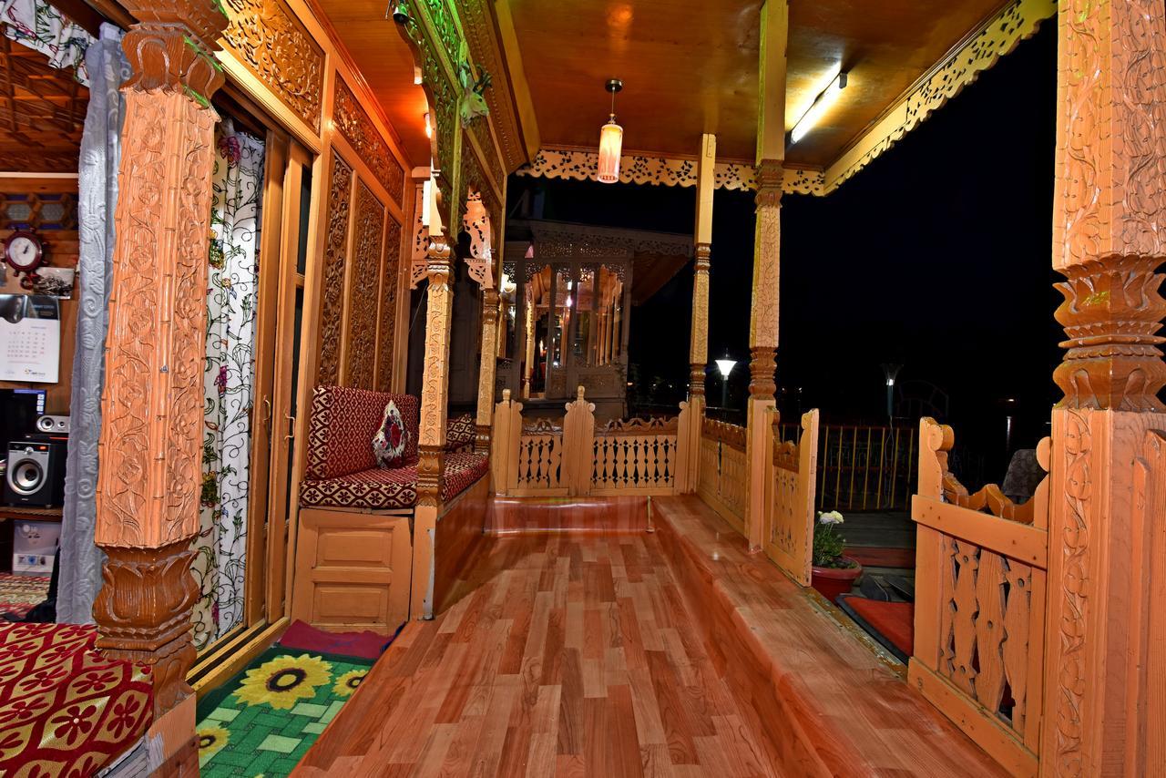 Lake Palace Group Of House Boats Srīnagar Zewnętrze zdjęcie
