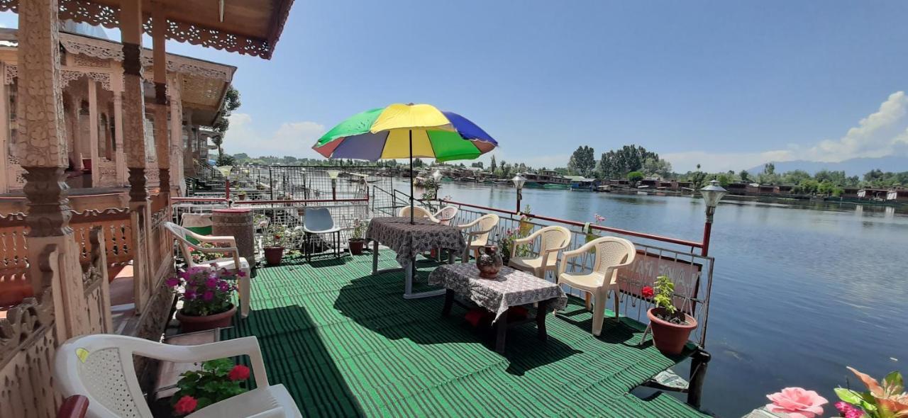 Lake Palace Group Of House Boats Srīnagar Zewnętrze zdjęcie